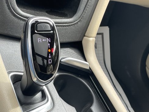 Used 2019 Cadillac XT5 Premium Luxury w/ Driver Assist Package image 35