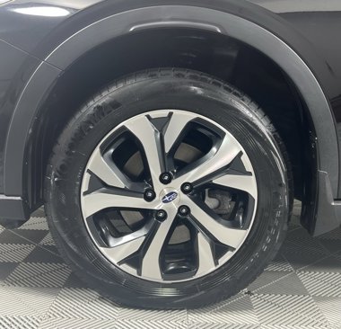 Used 2022 Subaru Outback Touring XT image 9