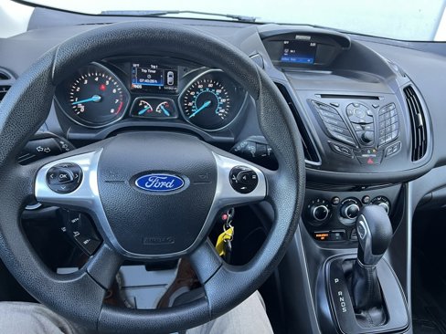 Used 2016 Ford Escape S image 29