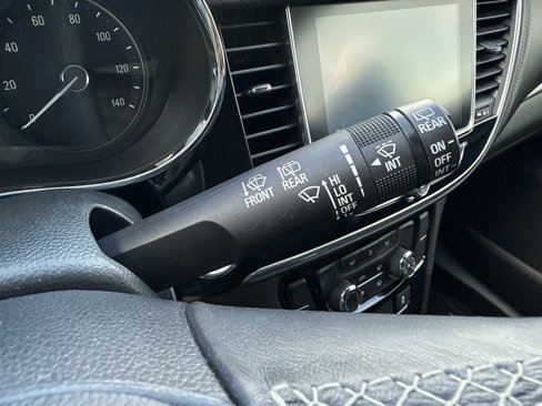 Used 2019 Buick Encore Preferred image 19