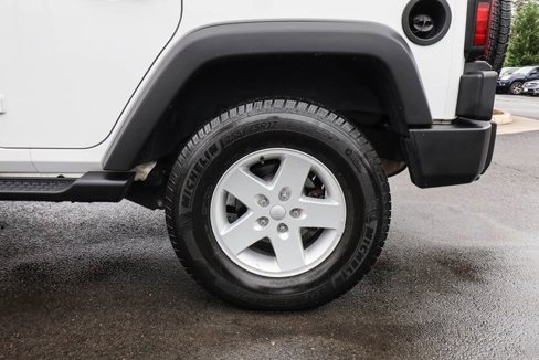 Used 2017 Jeep Wrangler Unlimited Sport w/ Quick Order Package 24S image 28