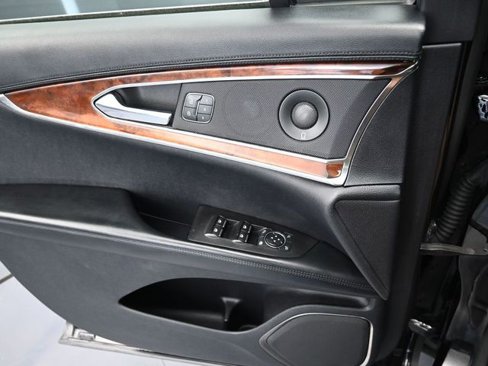 Used 2019 Lincoln Nautilus Reserve image 29