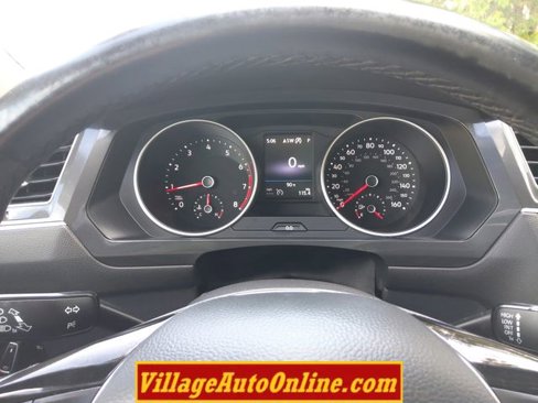 Used 2018 Volkswagen Tiguan SEL image 41