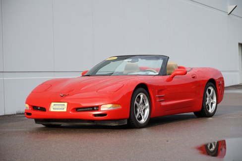 Used 2000 Chevrolet Corvette Convertible w/ Performance Handling Pkg image 7