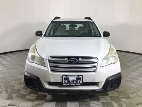 Used 2013 Subaru Outback 2.5i image 2