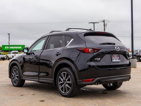 Used 2018 MAZDA CX-5 Touring w/ Preferred Equipment Package image 10