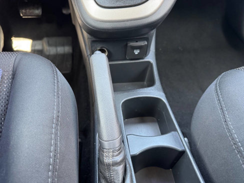 Used 2009 Pontiac Vibe w/ Preferred Package image 20