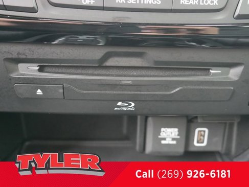 Used 2020 Honda Pilot Touring image 35