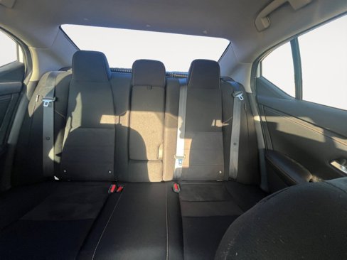 Used 2020 Nissan Sentra SR image 11