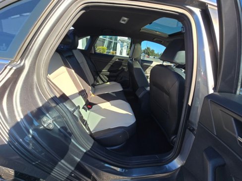 Used 2019 Volkswagen Jetta R-Line image 14