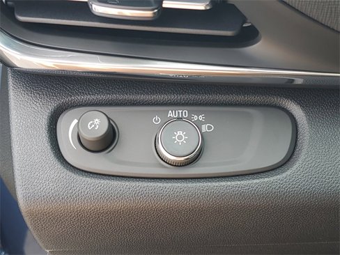 New 2026 Buick Envista Preferred w/ Convenience II Package image 19