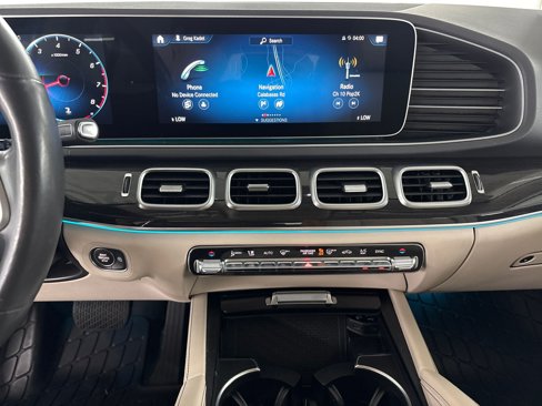 Used 2020 Mercedes-Benz GLE 350 image 26
