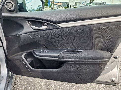Used 2020 Honda Civic EX image 10