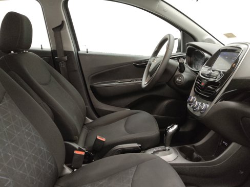 Used 2020 Chevrolet Spark LT image 21