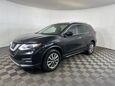 Used 2018 Nissan Rogue SV image 7