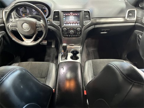 Used 2017 Jeep Grand Cherokee Altitude image 24