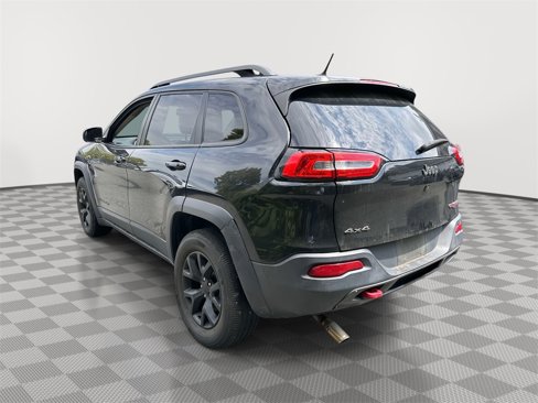Used 2014 Jeep Cherokee Trailhawk w/ Comfort/Convenience Group image 3
