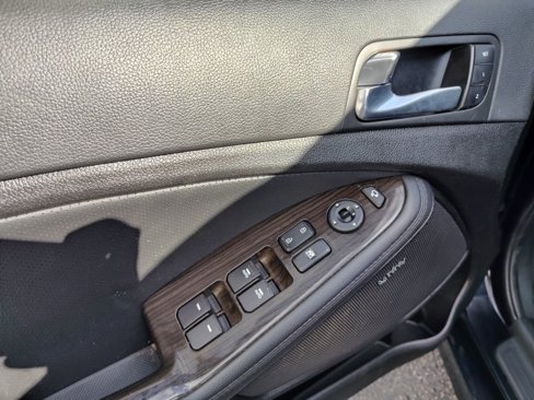 Used 2015 Kia Optima EX w/ EX Premium Package image 8