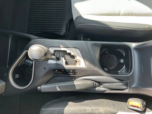 Used 2018 Toyota RAV4 XLE image 20