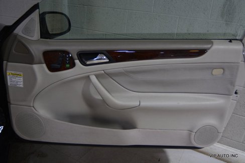 Used 2002 Mercedes-Benz CLK 320 Cabriolet image 8
