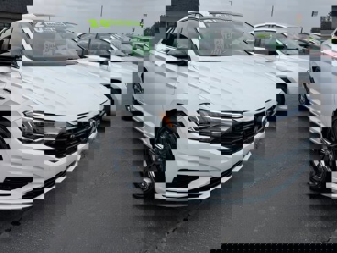 Used 2020 Volkswagen Jetta R-Line image 2