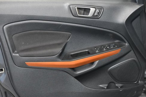 Used 2022 Ford EcoSport SE w/ SE Convenience Package image 4