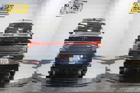 Used 2023 Hyundai Elantra Blue image 3