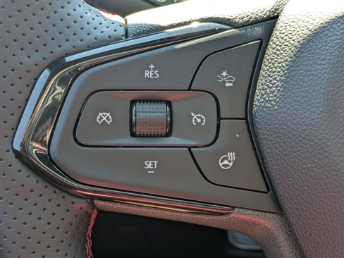 New 2025 Chevrolet Trax RS w/ Driver Confidence Package image 24