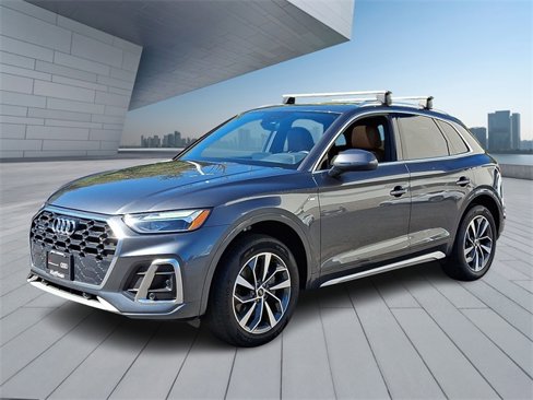 Used 2023 Audi Q5 2.0T Premium Plus w/ Premium Plus Package image 3