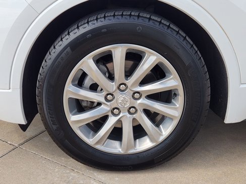 Used 2020 Buick Envision Essence image 13