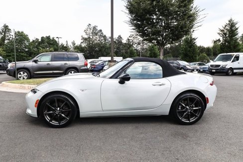 Used 2016 MAZDA MX-5 Miata Club image 13