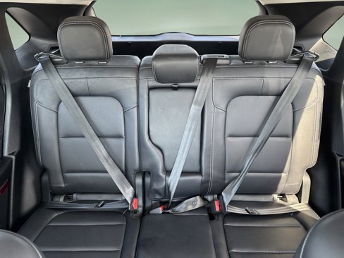 Used 2021 Ford Escape SEL w/ Technology Package image 6