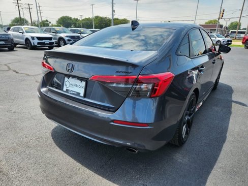 Used 2022 Honda Civic Sport image 4