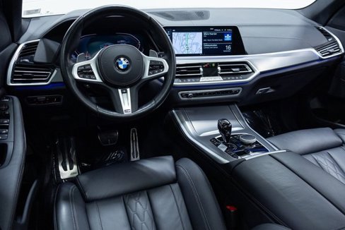 Used 2022 BMW X5 xDrive40i w/ M Sport Package image 19
