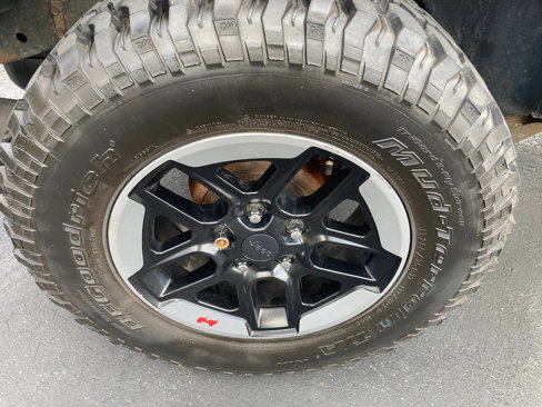 Used 2006 Jeep Wrangler X image 64