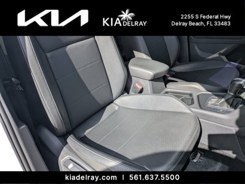 Used 2019 Volkswagen Tiguan SE image 31