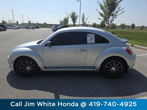 Used 2012 Volkswagen Beetle 2.0T image 14