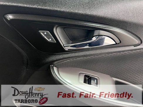 Used 2023 Chevrolet Malibu LT w/ Driver Confidence Package image 38