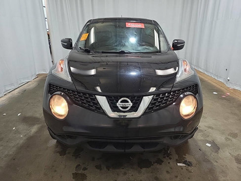 Used 2015 Nissan Juke FWD image 2