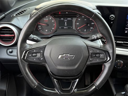 Used 2024 Chevrolet Trax RS w/ Driver Confidence Package image 13