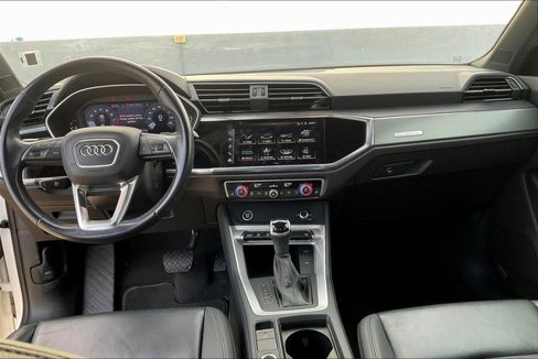 Used 2023 Audi Q3 2.0T Premium image 8