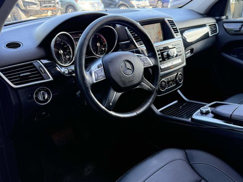Used 2015 Mercedes-Benz ML 350 4MATIC image 23