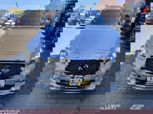 Used 2017 INFINITI Q50 3.0t Premium image 4