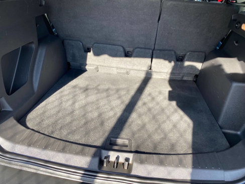 Used 2019 Ford Escape SE image 25
