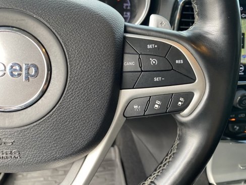 Used 2021 Jeep Grand Cherokee Summit w/ Platinum Series Group image 39
