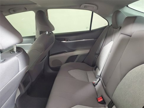 Used 2024 Toyota Camry LE image 11