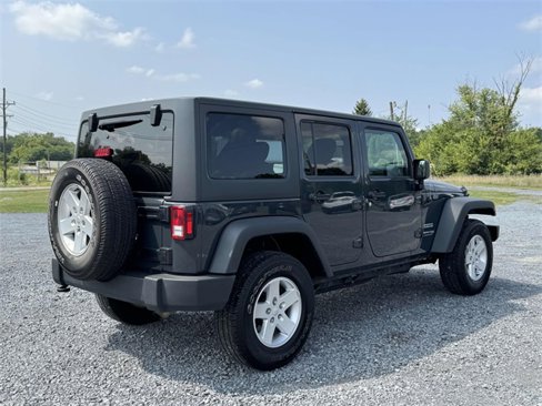 Used 2018 Jeep Wrangler Unlimited Sport S image 20