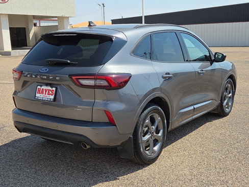 Used 2023 Ford Escape ST-Line w/ Equipment Group 301A image 4