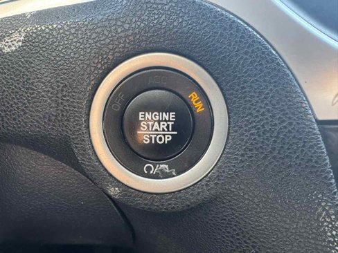 Used 2019 Chrysler 300 Limited image 34