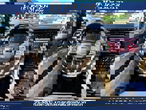 New 2025 Jeep Grand Cherokee Limited w/ Luxury Tech Group II image 14